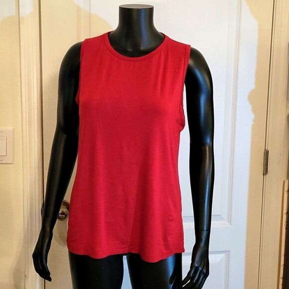 BRAND NEW DARK RED  SHORT SLEEVE WOMEN"S TOP - Picture 2 of 16